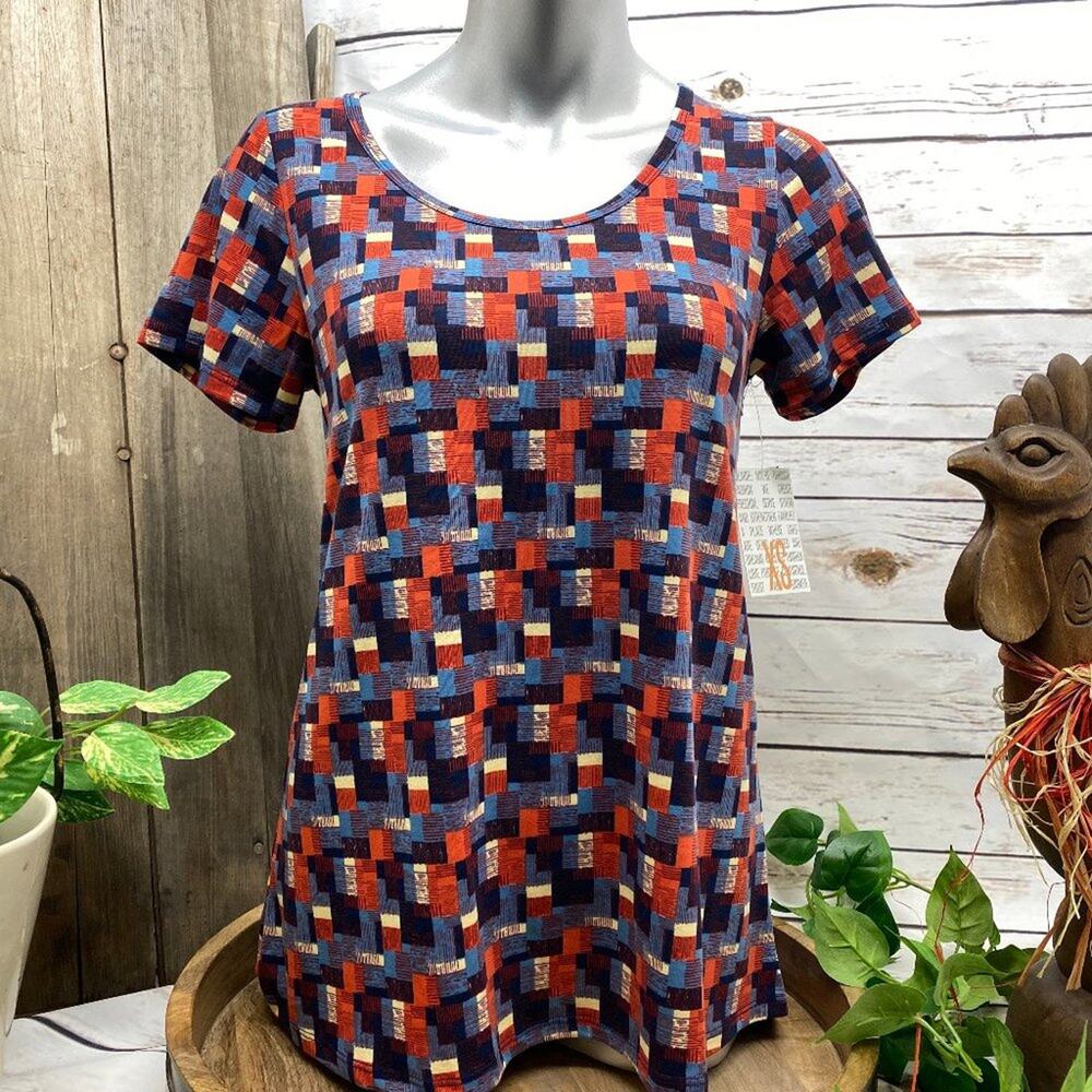 LuLaRoe Classic T T-Shirt Size XS Scoop Neck Shirt NWT NEW Tee Shirt Patriotic